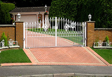 Swing | Gate Repair Los Angeles, CA